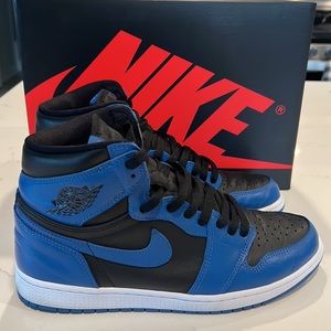 Jordan 1 Retro High OG
MENS SIZE 10